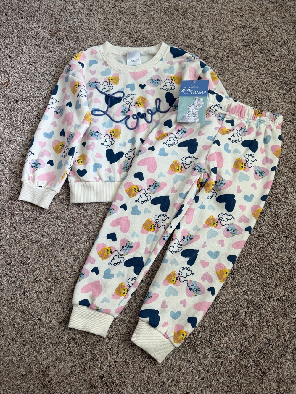 NWT DISNEY LADY AND THE TRAMP TWO PIECE FLEECE LINED SET